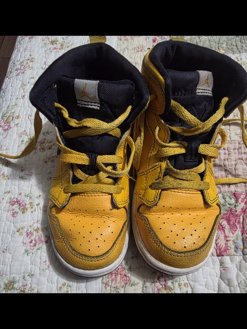 Nike Kids Yellow High-Top Sneakers